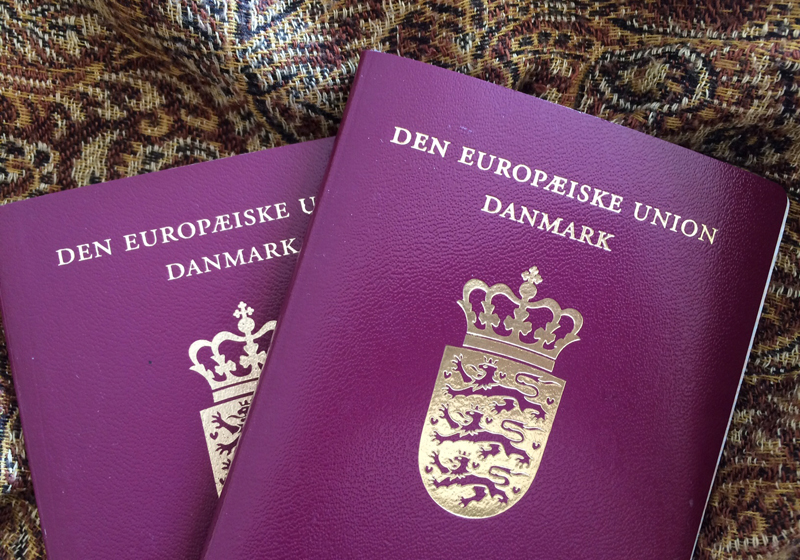 Danske pas og dokumenter til brug ved opholdstilladelse
